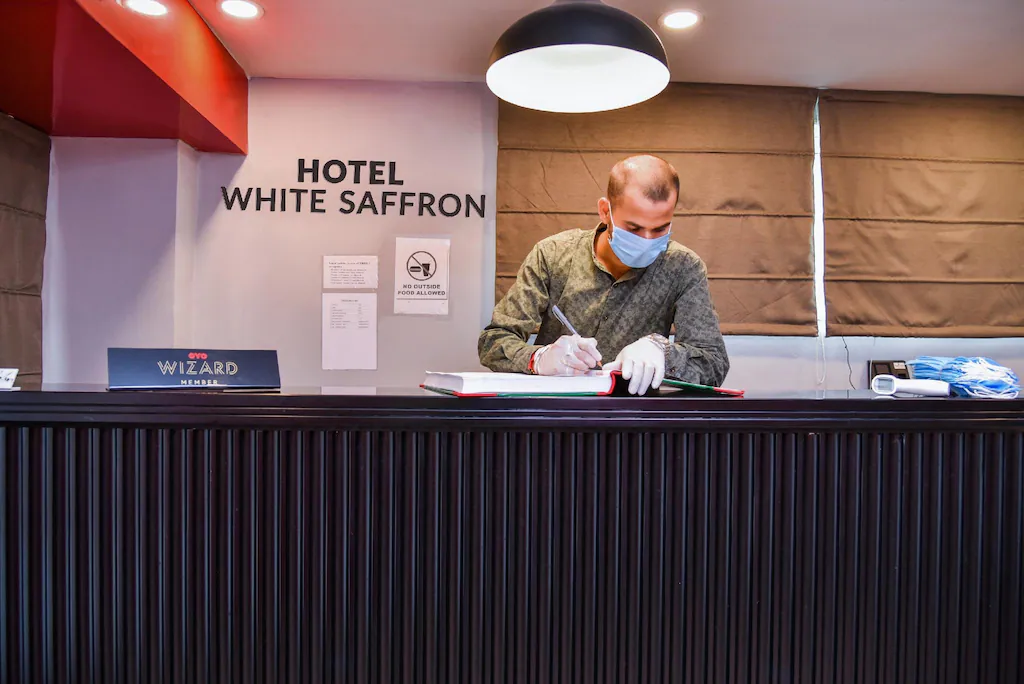Hotel White Saffron By F9 Hotels,Pitampura,3 star