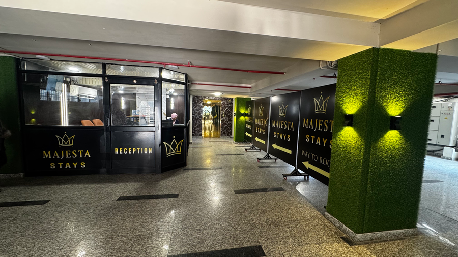majesta stays pitampura