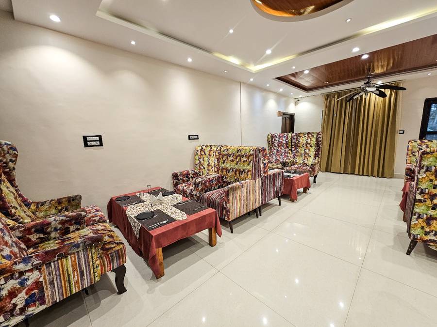 Serenity The Villa By Beta Bawarchi,Pachmarhi Cantt,4 star