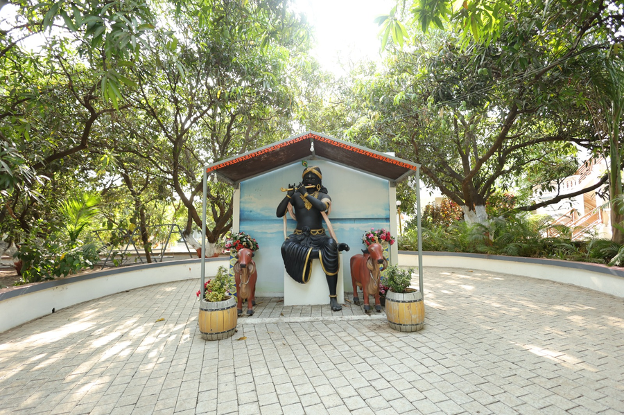 van vihar resort