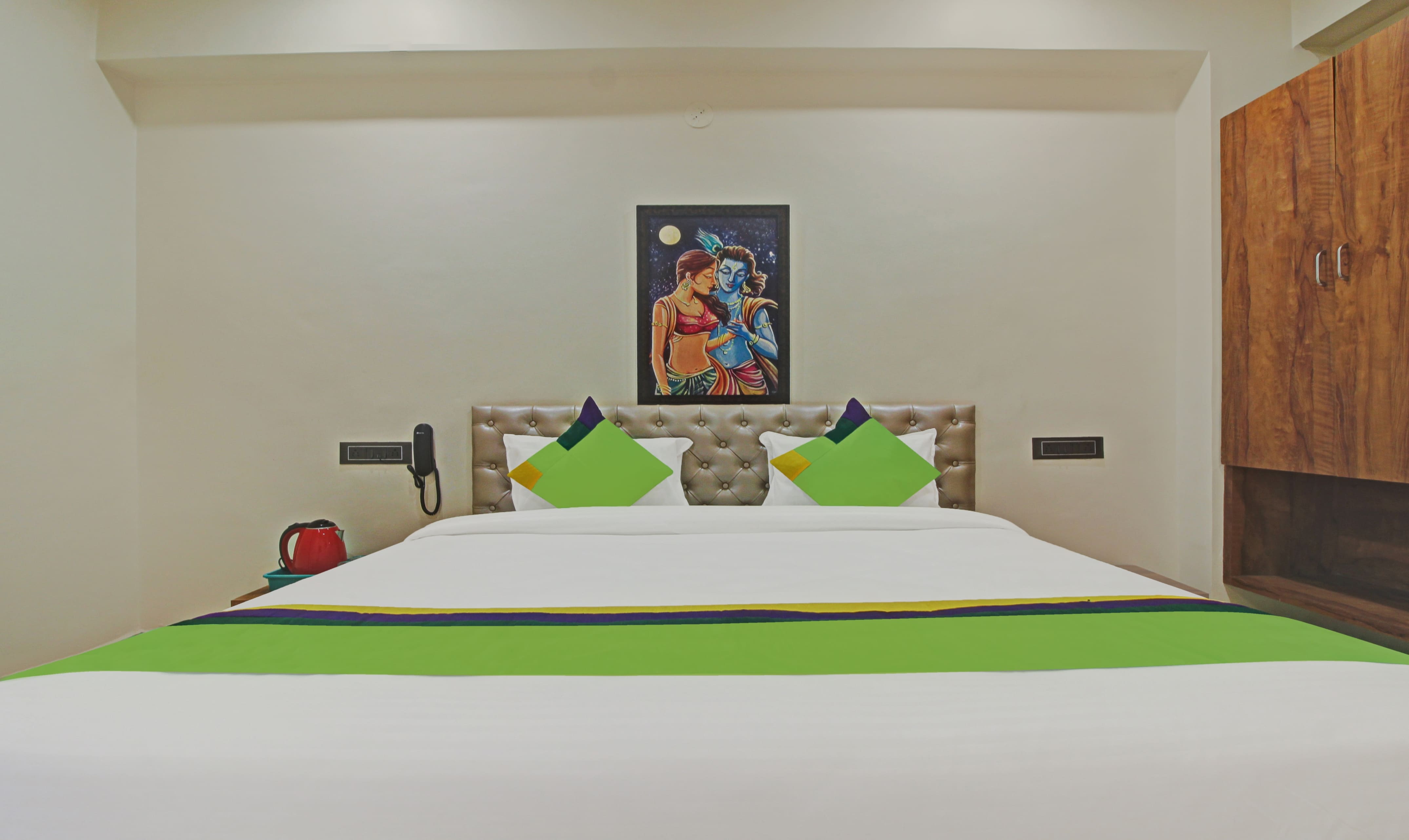 treebo royal imperio hinjewadi