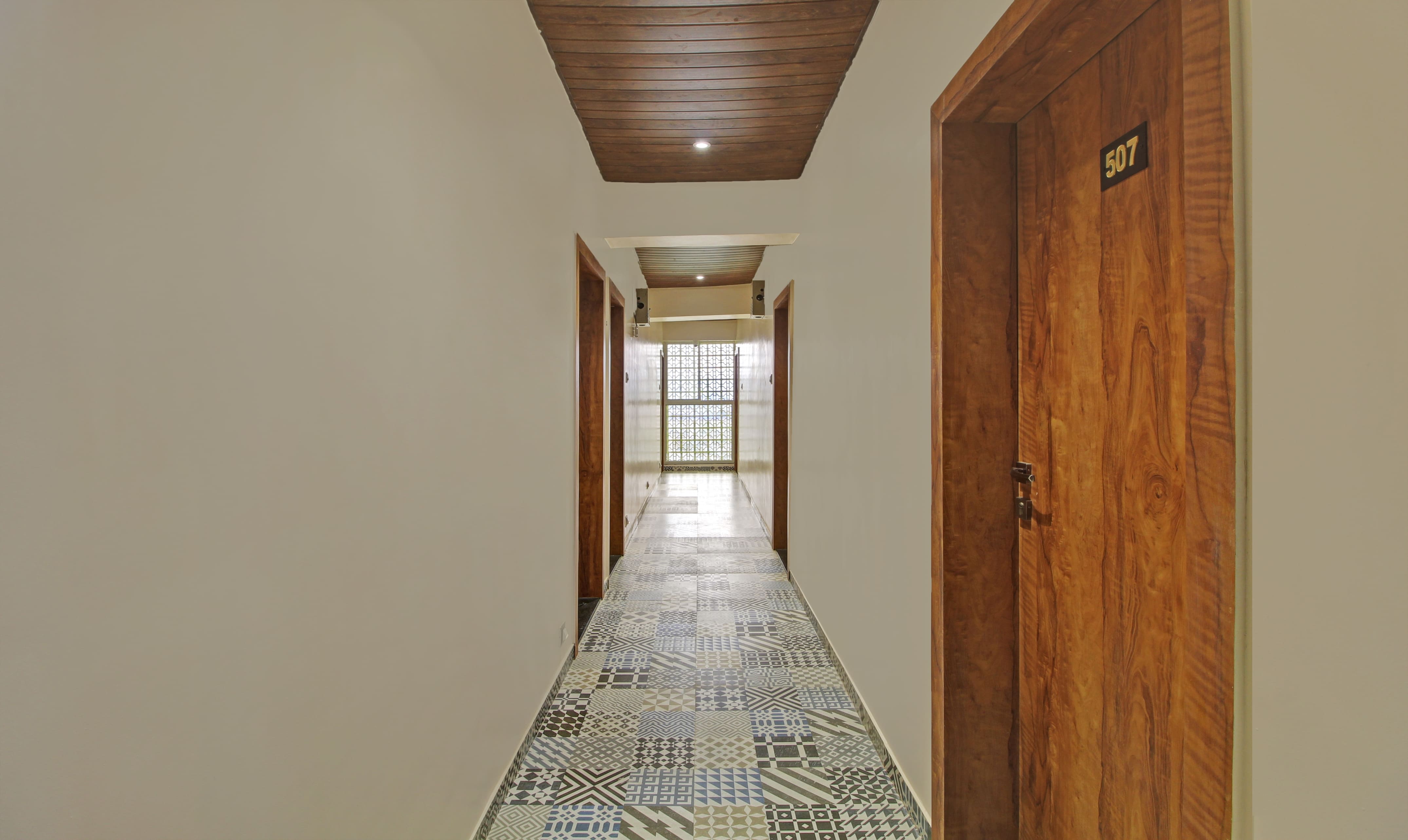 treebo royal imperio hinjewadi