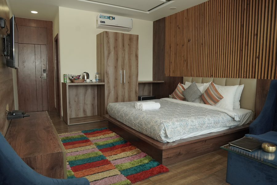 hotel shivaay