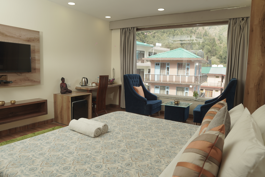 hotel shivaay
