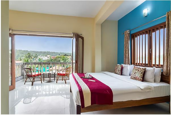 larios beach holidays by the beach