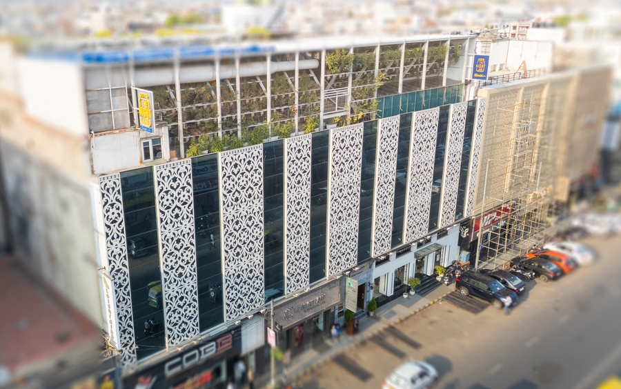 leisure inn grand chanakya