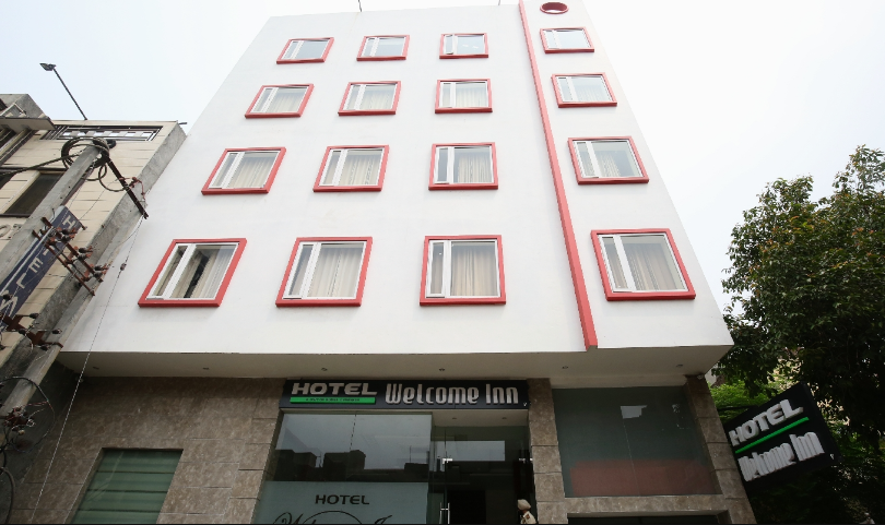 pax hotel welcome inn opp rly stn asr