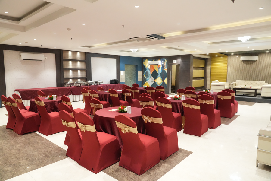 hotel yatharth inn