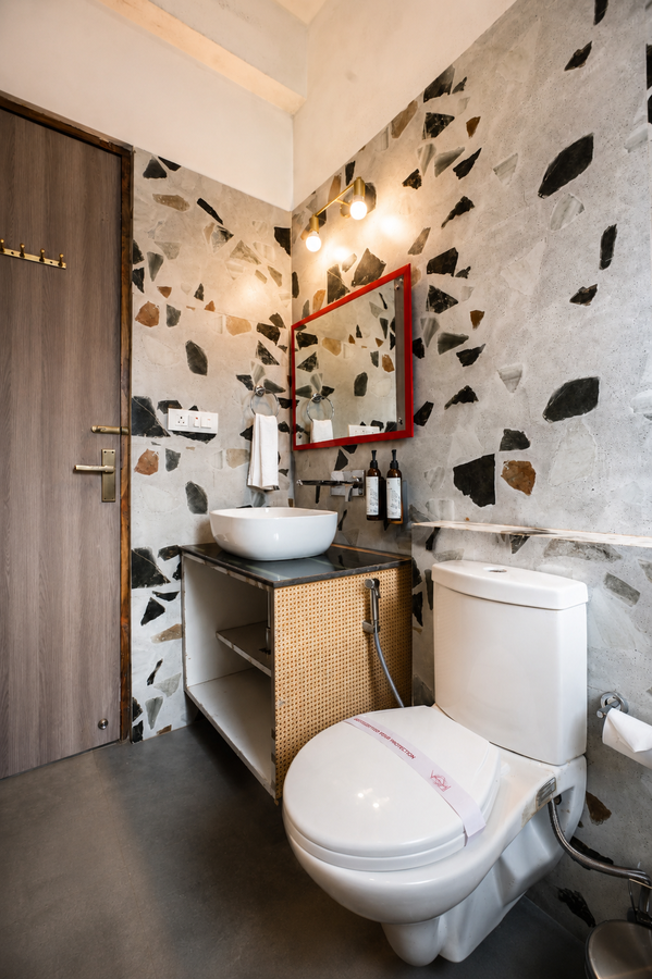 Vibhasa,Ramgarh Rd, Ramgarh,5 star