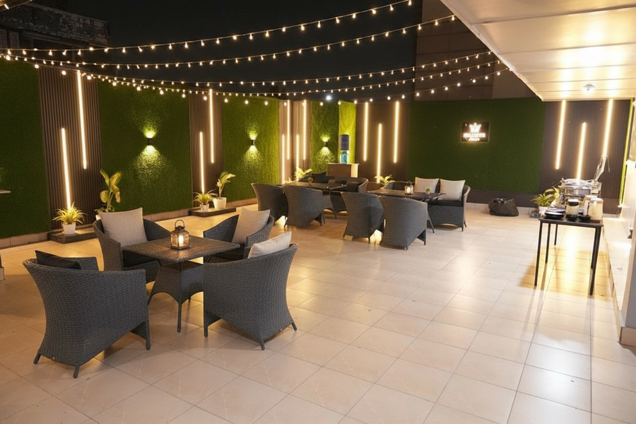 Hotel Royal Saffron By Majesta Stays,West Delhi,3 star
