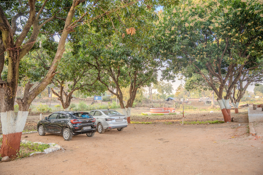 wow stayz2 pachmarhi foothill cottages
