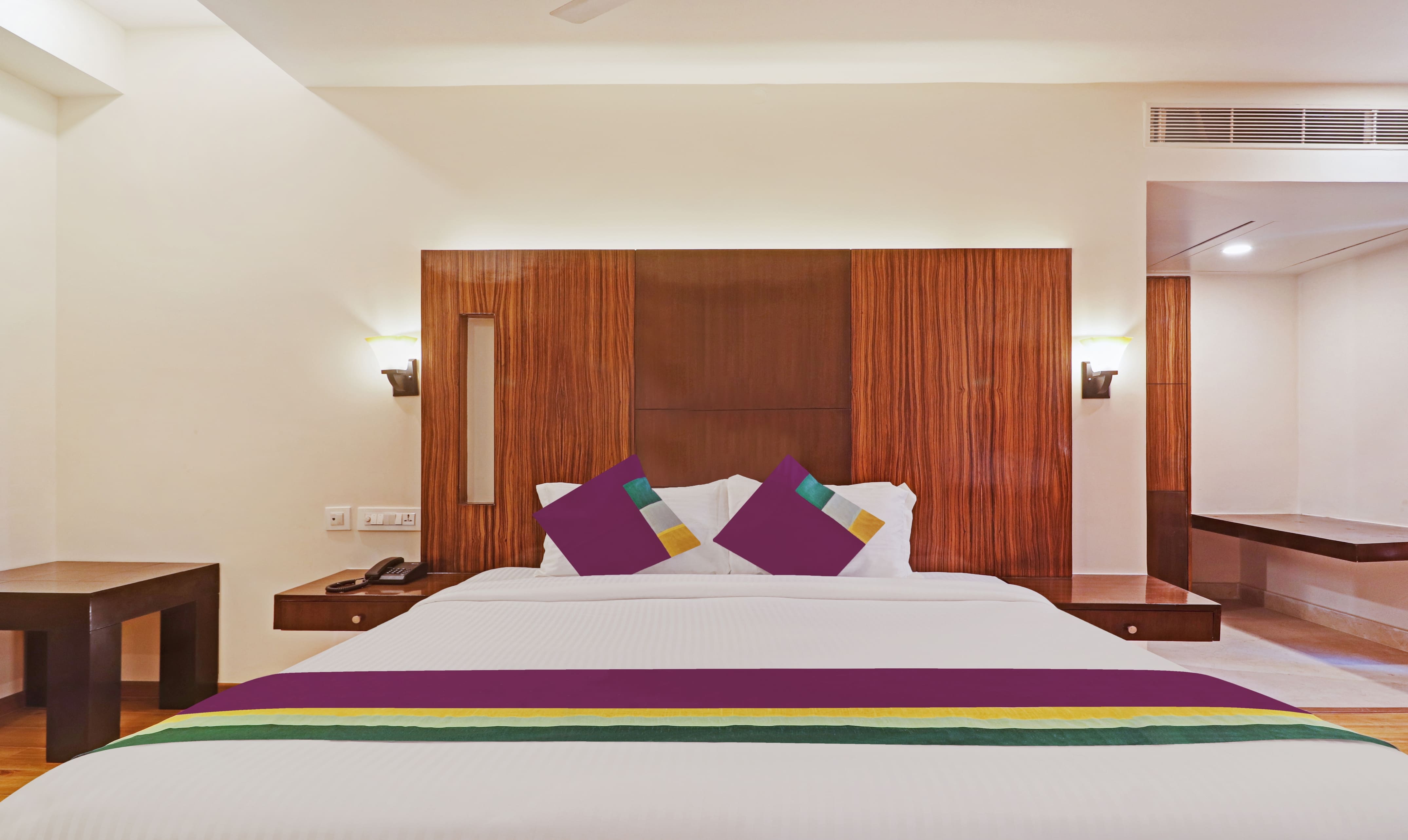 treebo premium seven lake view