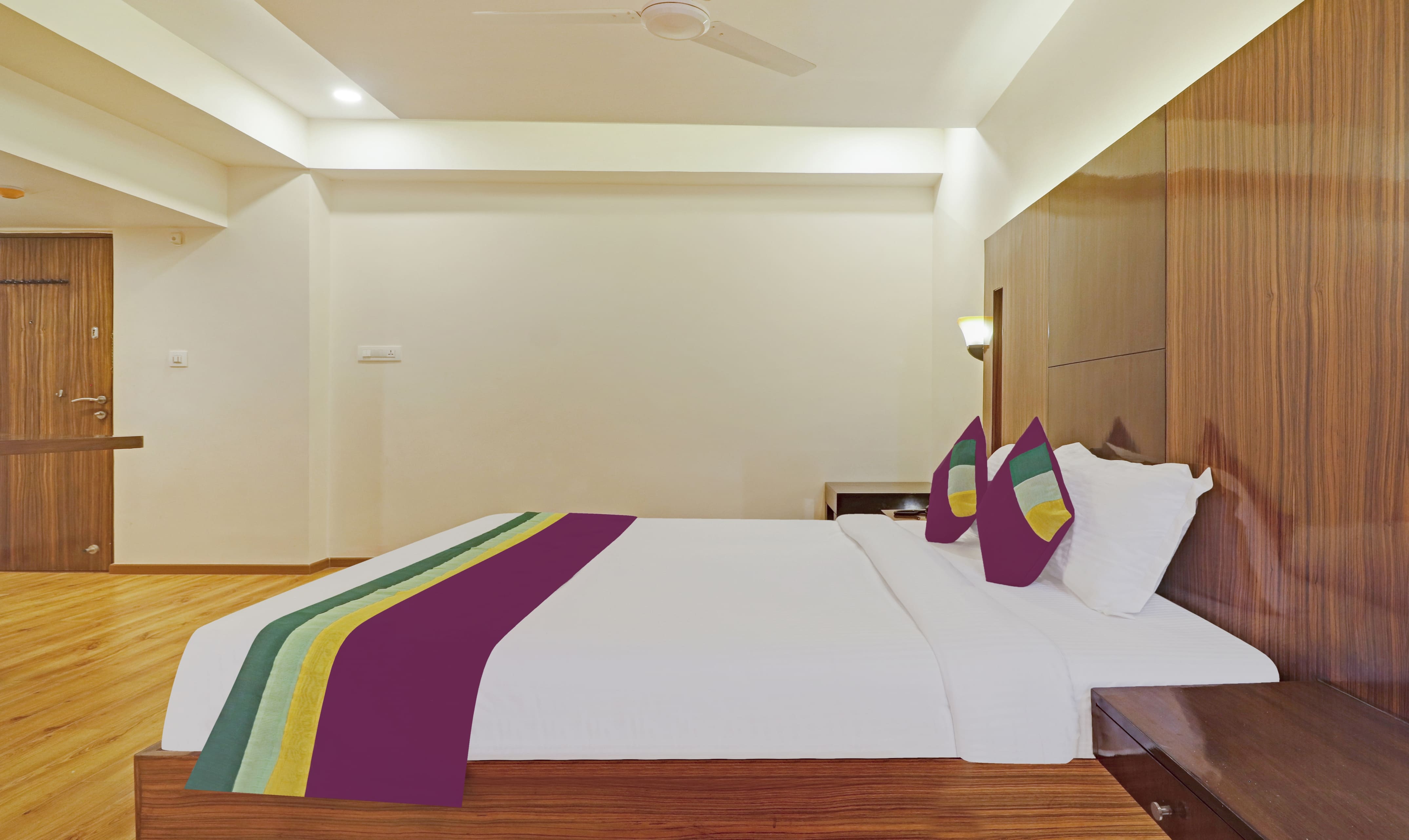 treebo premium seven lake view