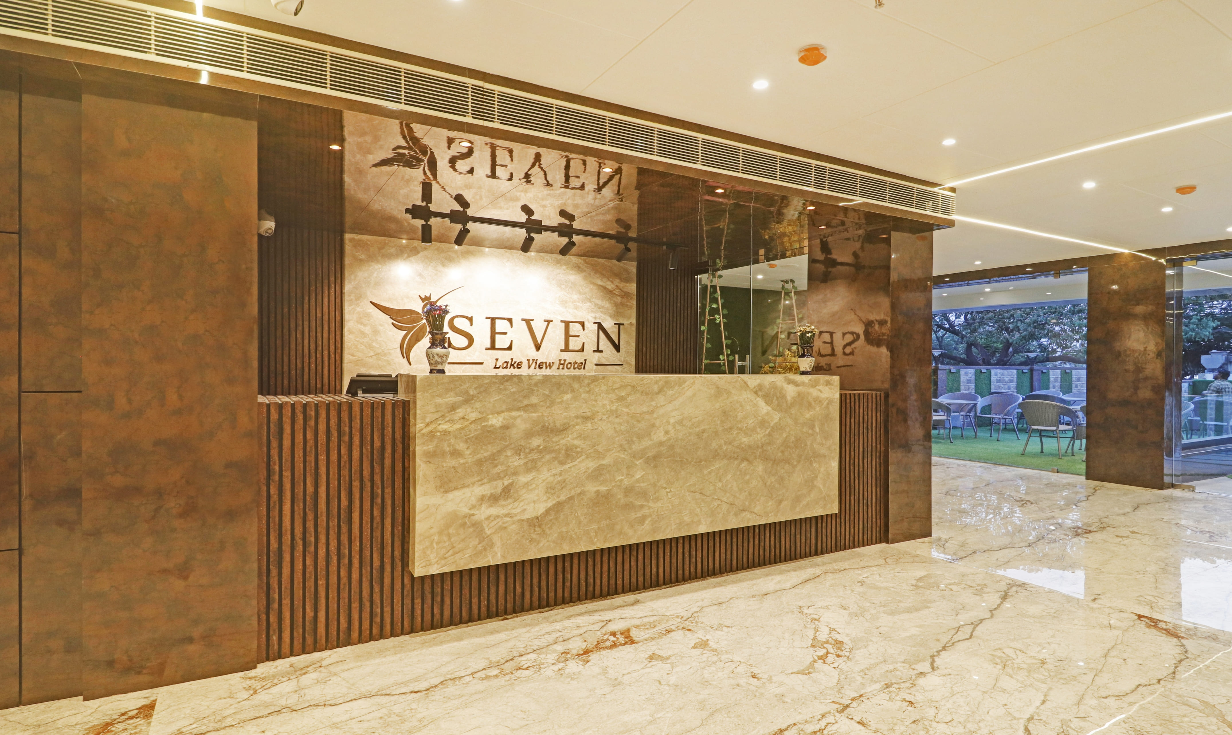treebo premium seven lake view