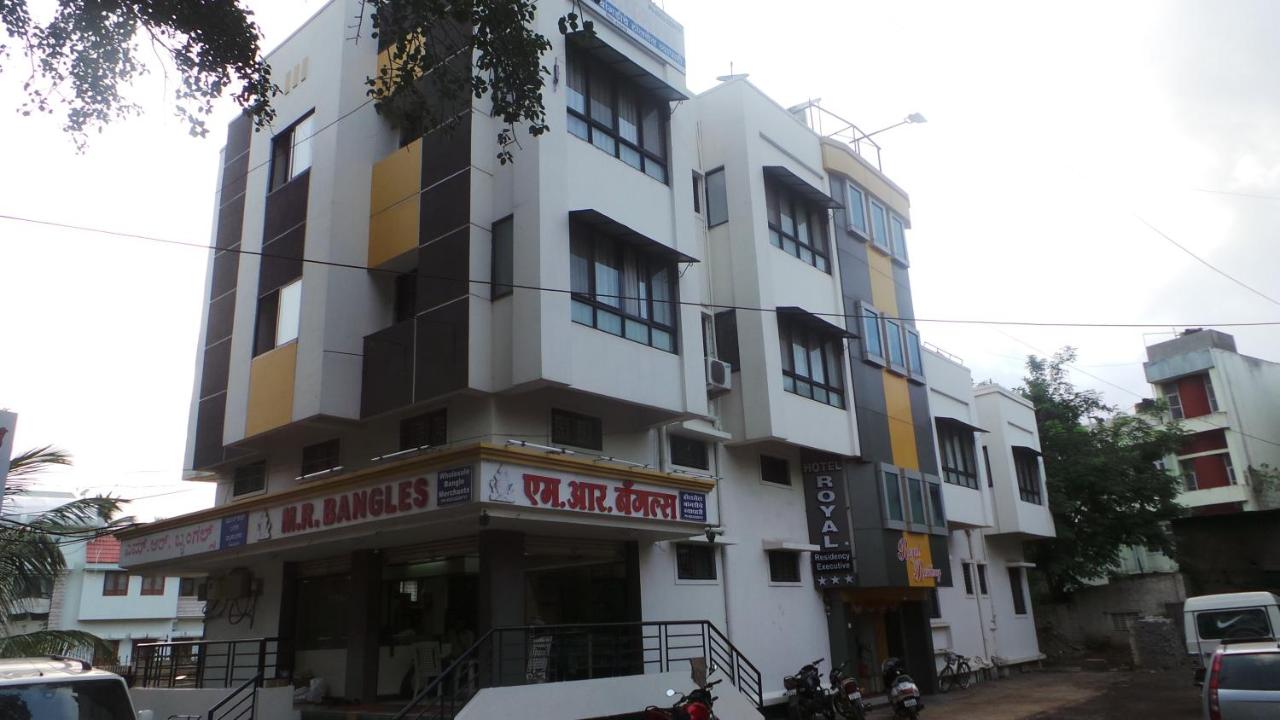 Hotel Royal Residency Executive,Miraj>>Kolhapur,2 star