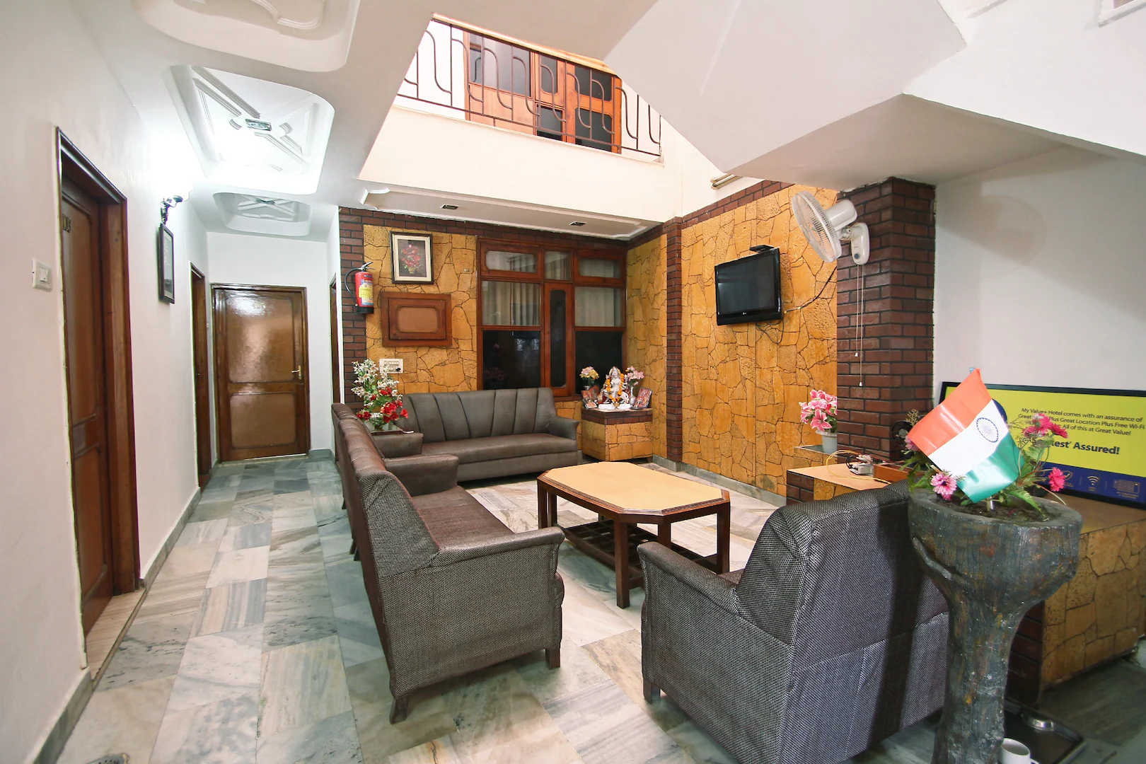 Hotel Rama Palace,Ban Ganga Road,3 star