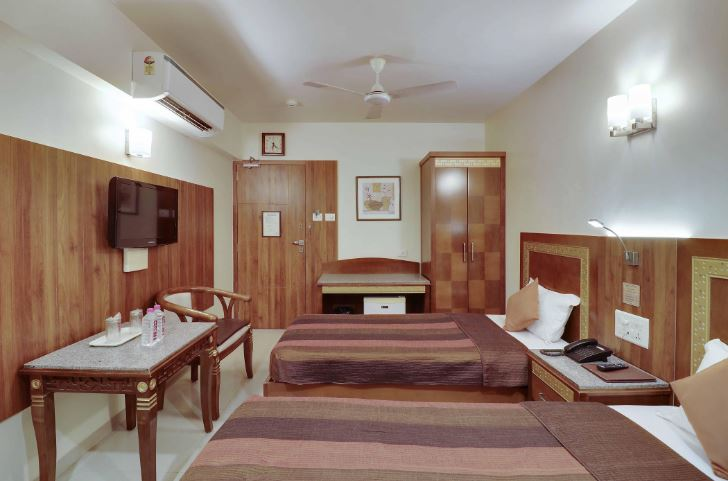 Centra Hotel,Sarkhej>>Ahmedabad,3 star
