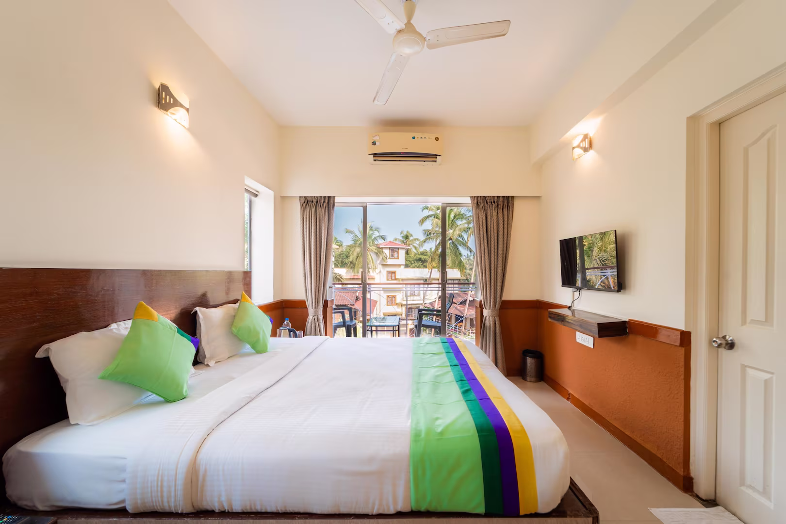 Treebo Gulmohar Beach Resort,Calangute,3 star