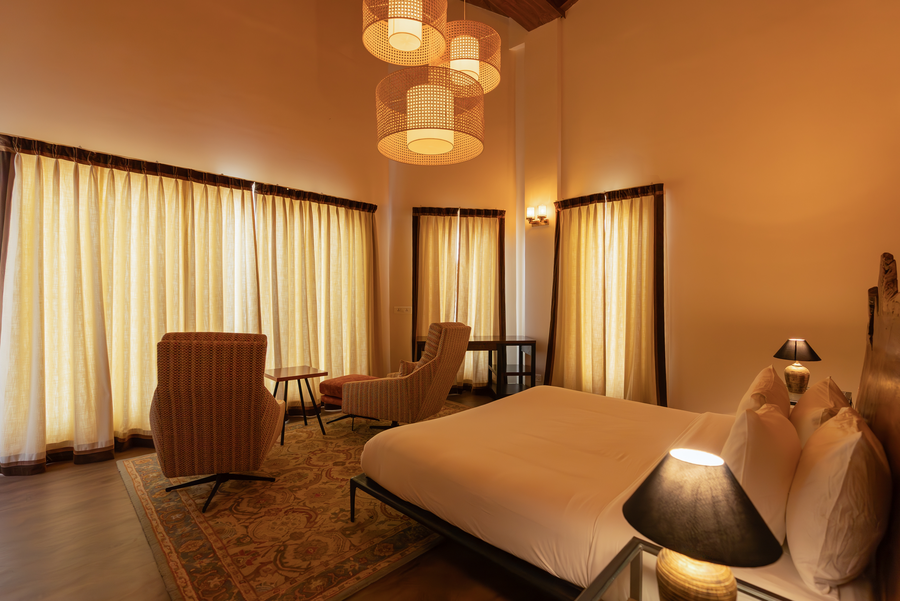 the manor luxury service apartments