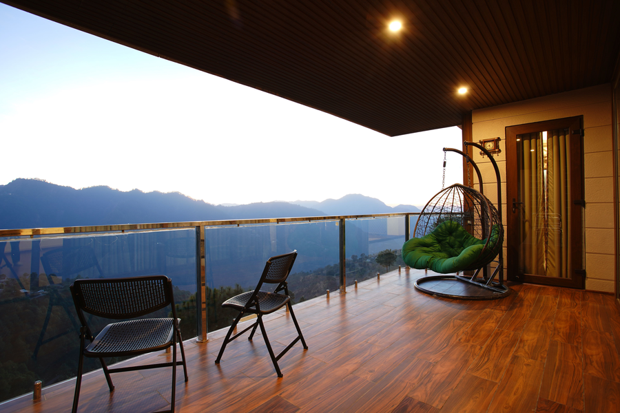 the manor luxury service apartments