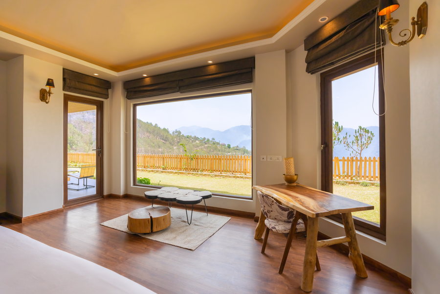 the manor luxury service apartments
