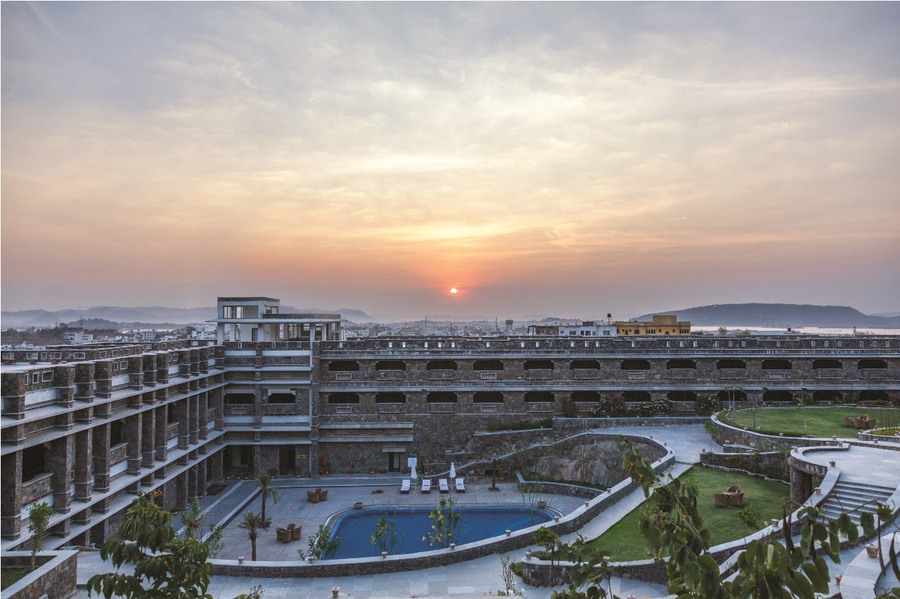 ramada by wyndham udaipur resort and spa