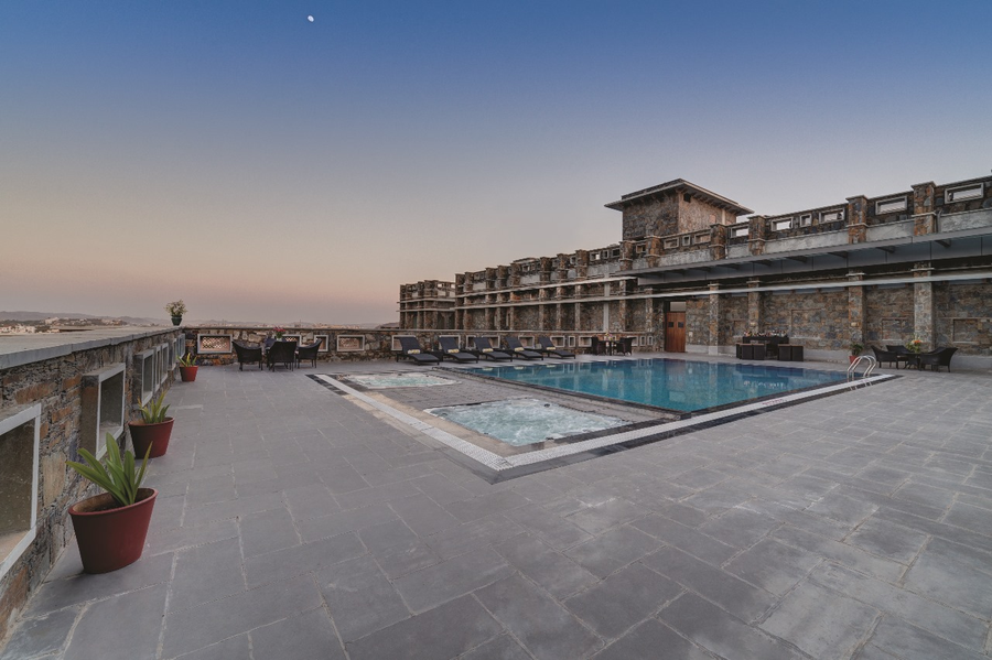 ramada by wyndham udaipur resort and spa