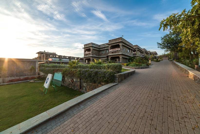 Ramada By Wyndham Udaipur Resort And Spa,Rampura Circle,5 star