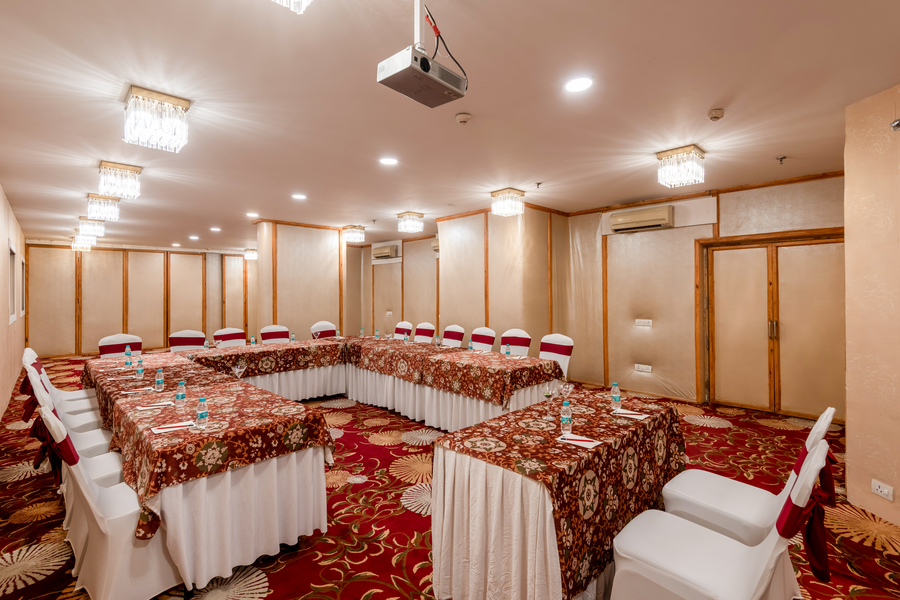 mango grove hotel chandigarh