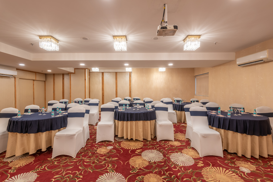 mango grove hotel chandigarh