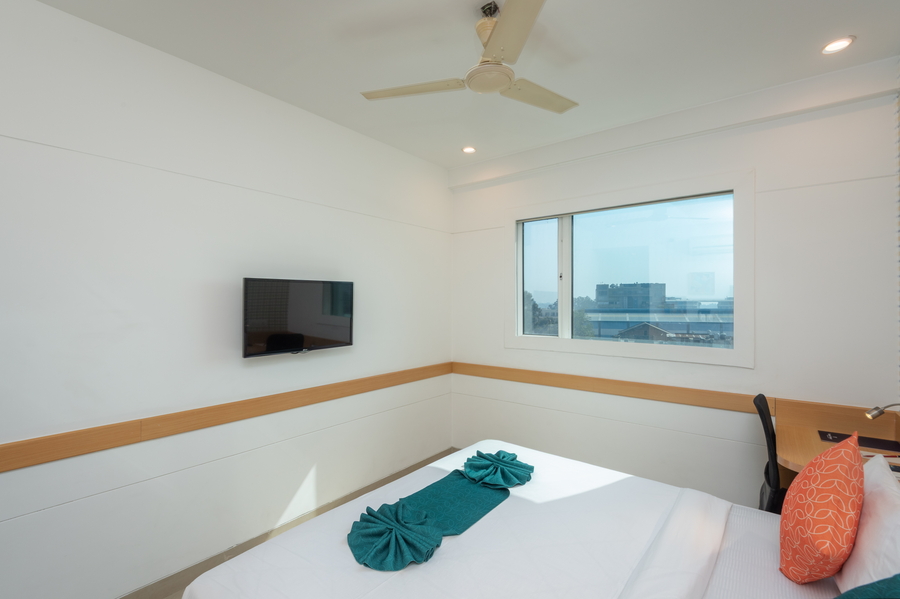 mango grove hotel chandigarh