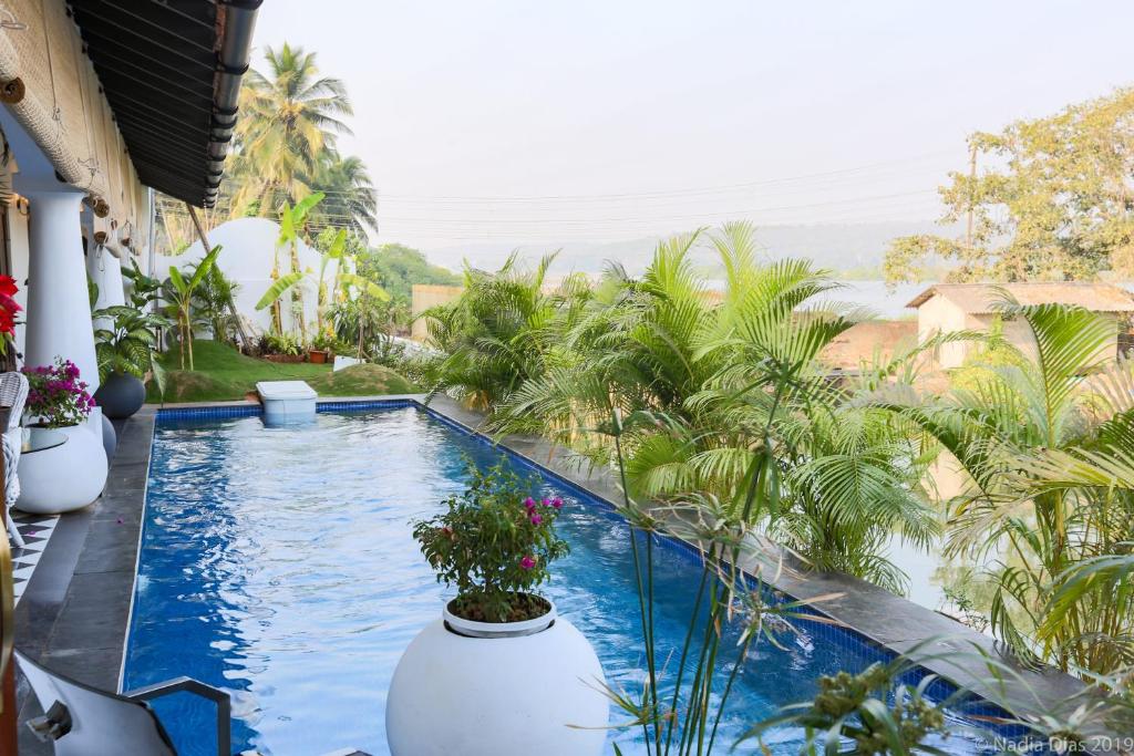 Casa Britona,Bardez>>Alto De Porvorim,3 star