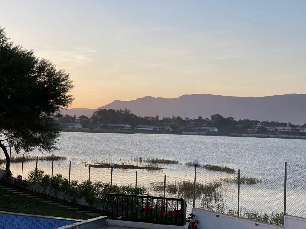 arc resort shirwal