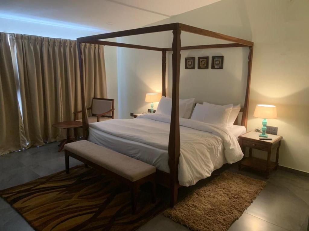 arc resort shirwal