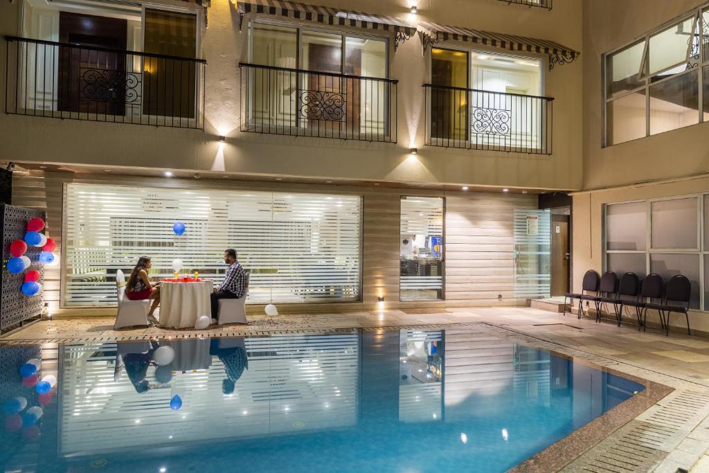 calux grand inn calangute