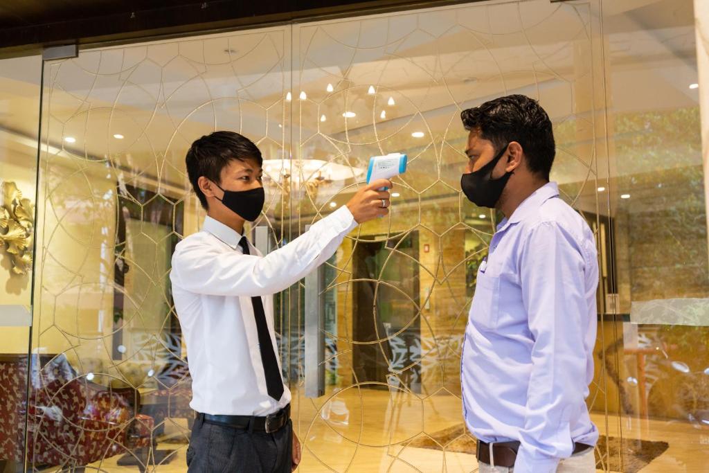 calux grand inn calangute