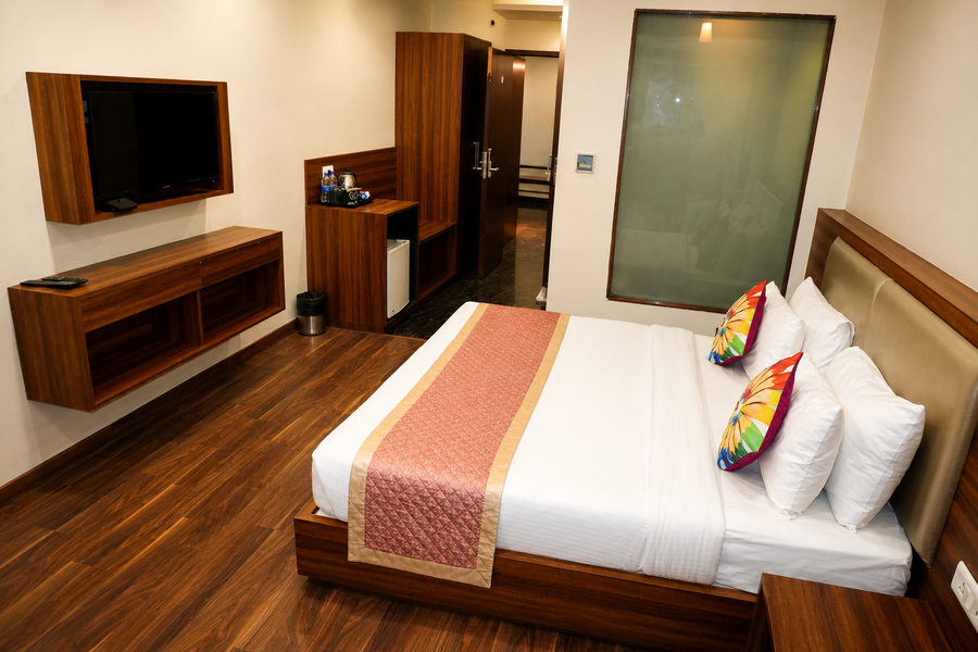 Hotel Regal By Rhytham,Ajmer Road,3 star