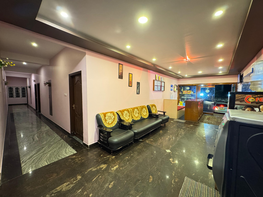 Hotel Green Park, 2.0 Km From Bryant Park>> Near Kodaikanal Lake, Kodaikanal ,3 star