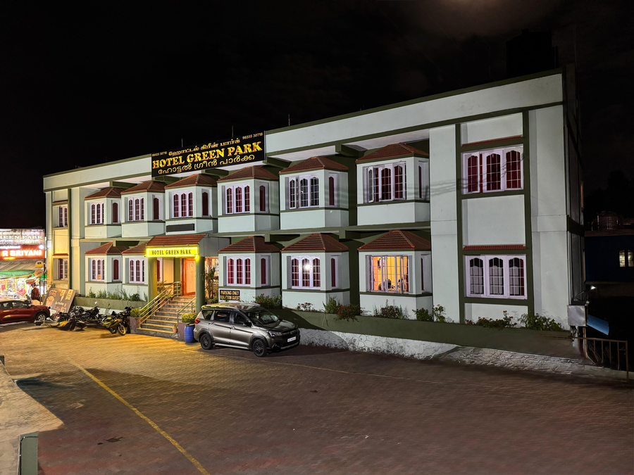 Hotel Green Park, 2.0 Km From Bryant Park>> Near Kodaikanal Lake, Kodaikanal ,3 star