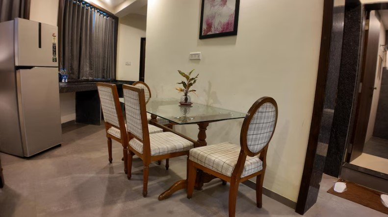 mountain breeze hotel pure veg
