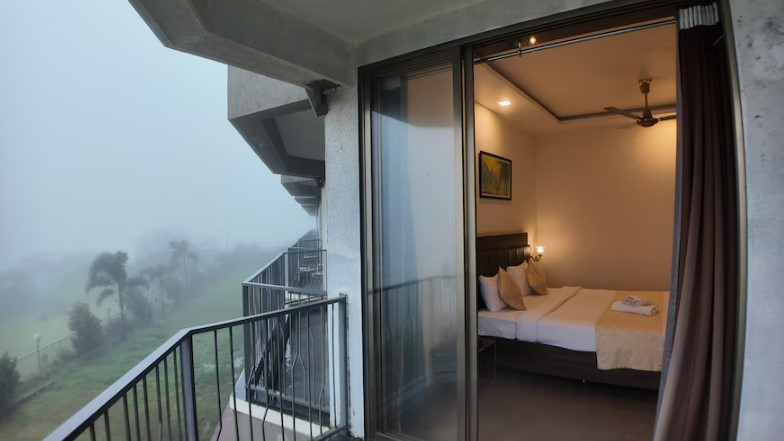 mountain breeze hotel pure veg