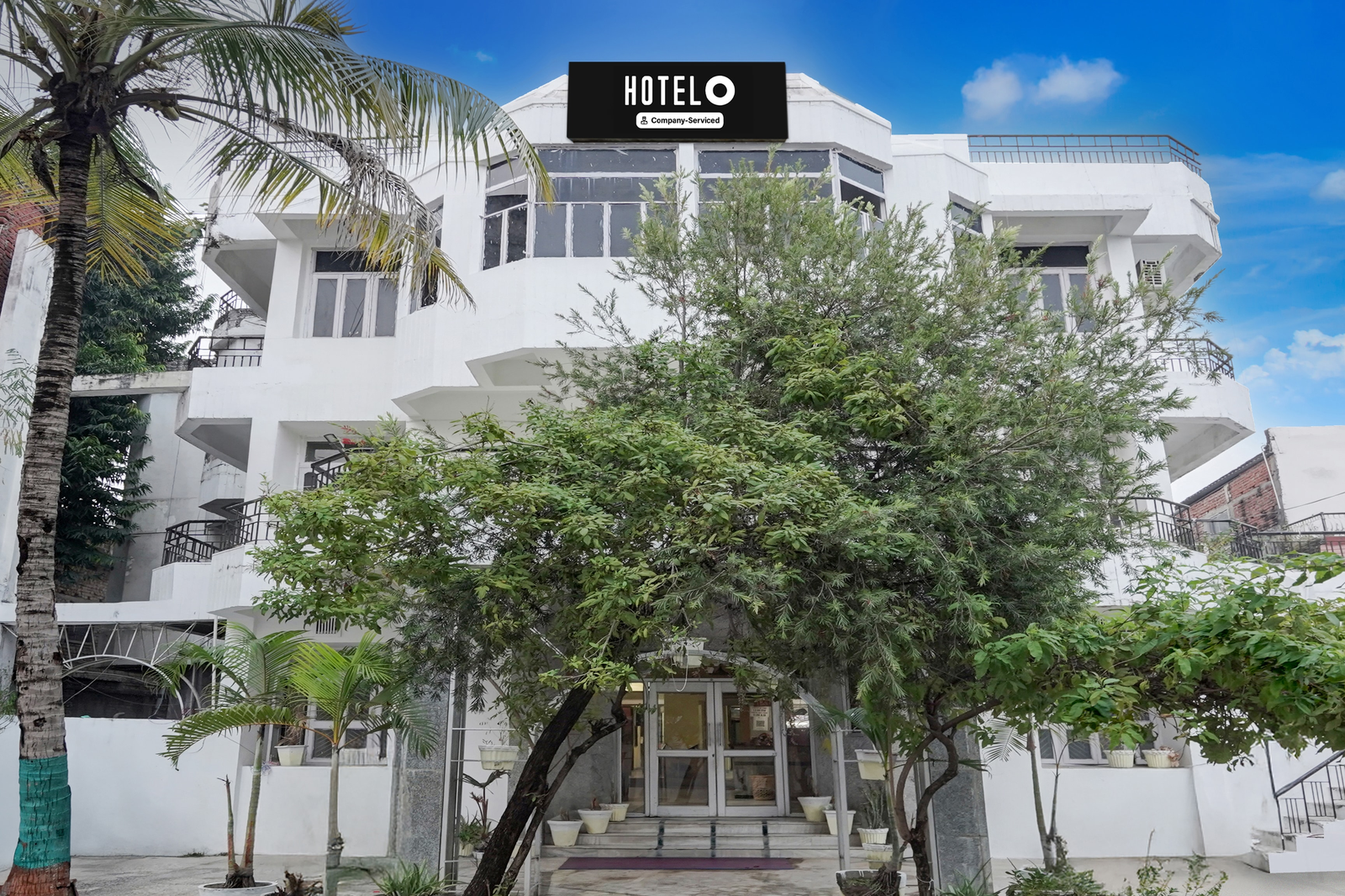 hotel o buddha statue gaya formerly uruvela international