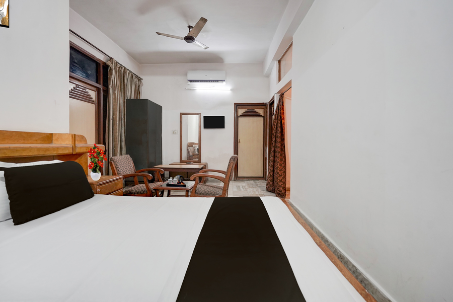 hotel o buddha statue gaya formerly uruvela international