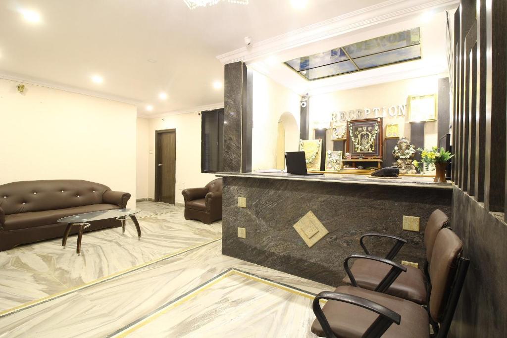 Hotel Nav Bharat Residency,India>>Hyderabad,2 star