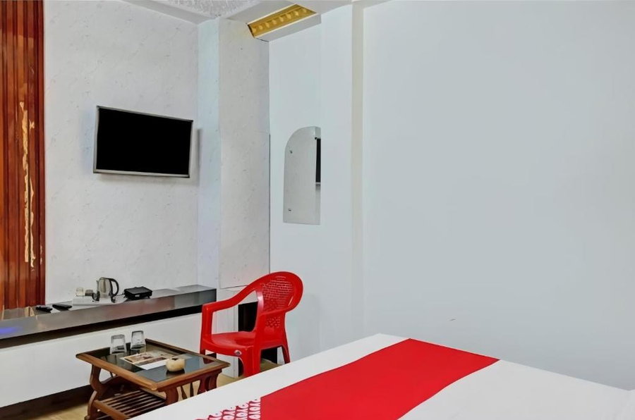 om shanti guesthouse near ruby general hospital and science city