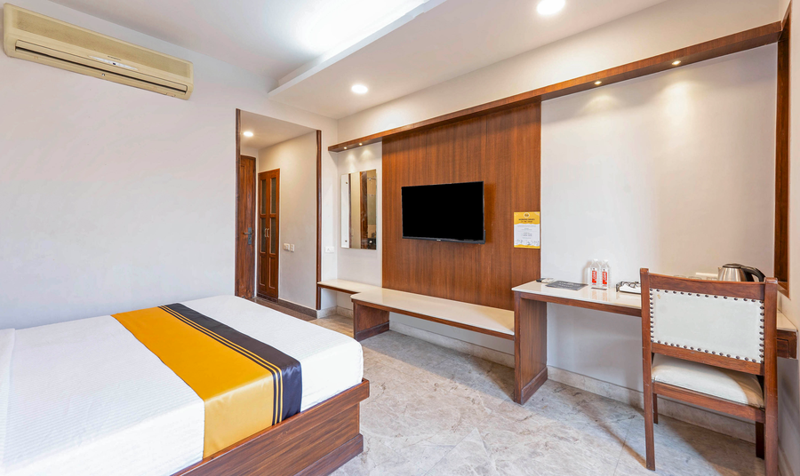 itsy hotels svaruchi inn