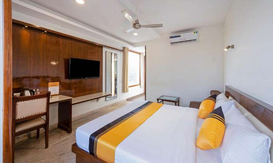 itsy hotels svaruchi inn