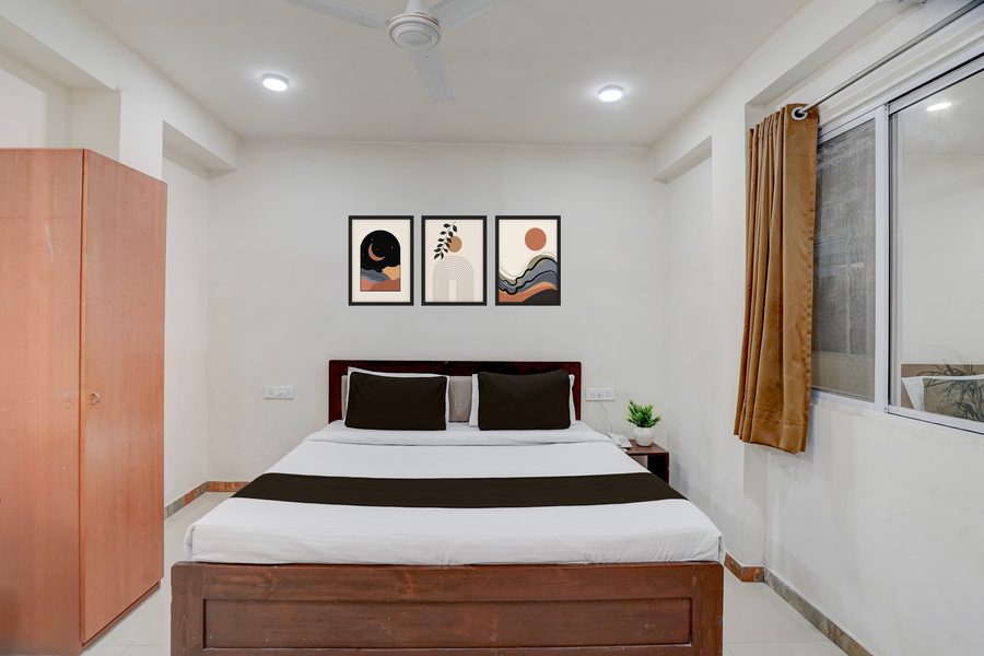 collection o vadodara airport formerly milan party hall