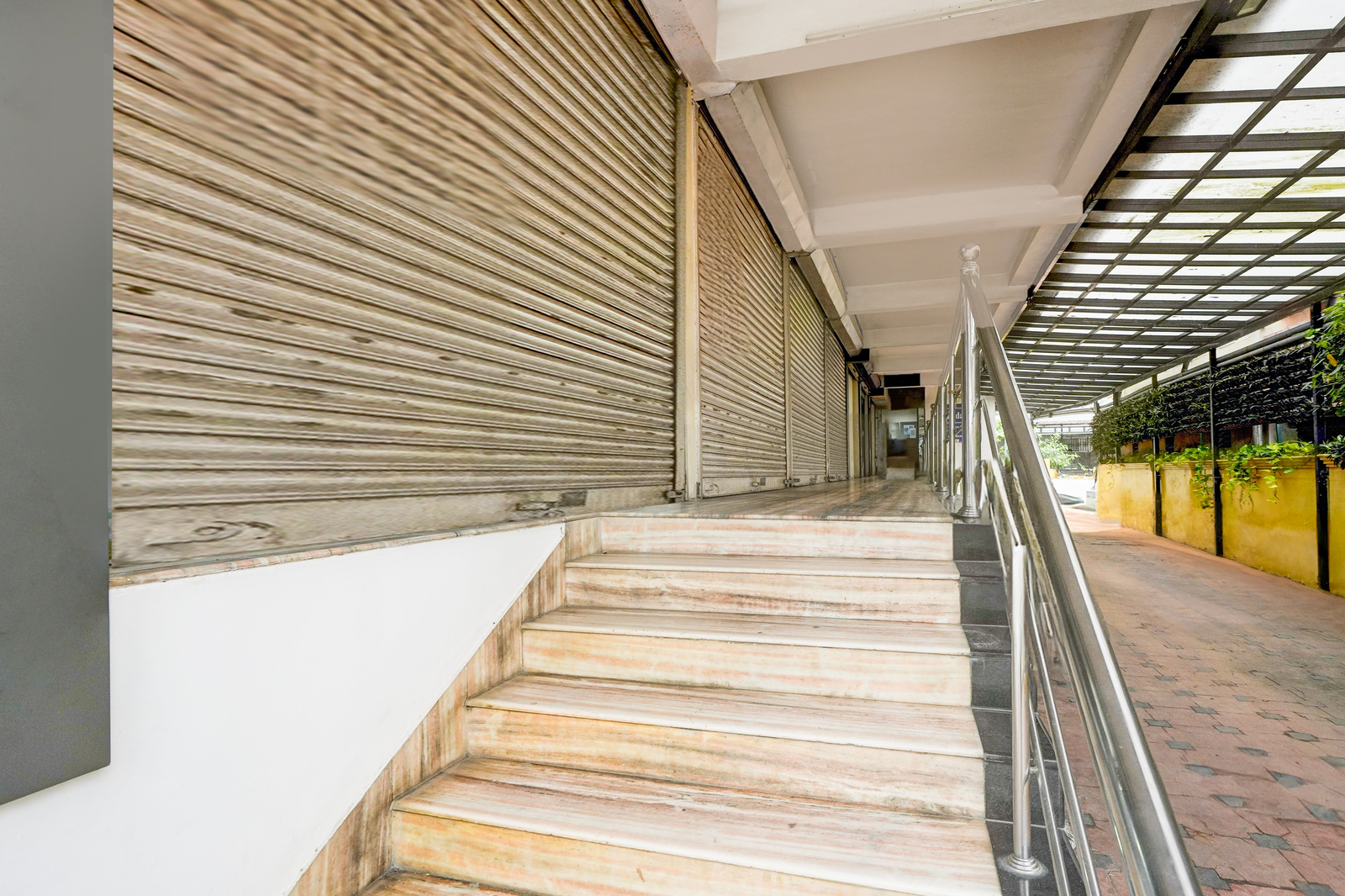 Collection O Mg Road,ERNAKULAM SOUTH,3 star