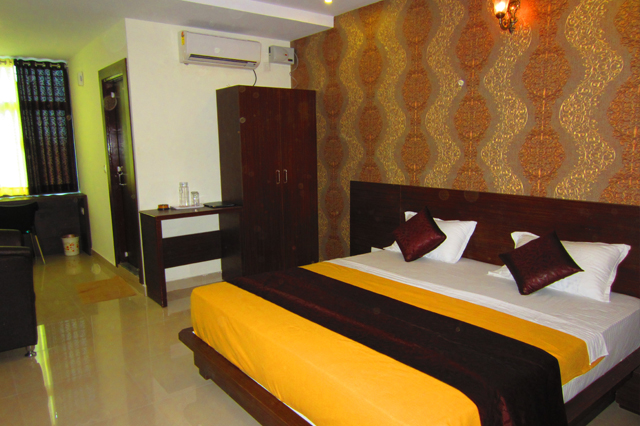 hotel samanvi international